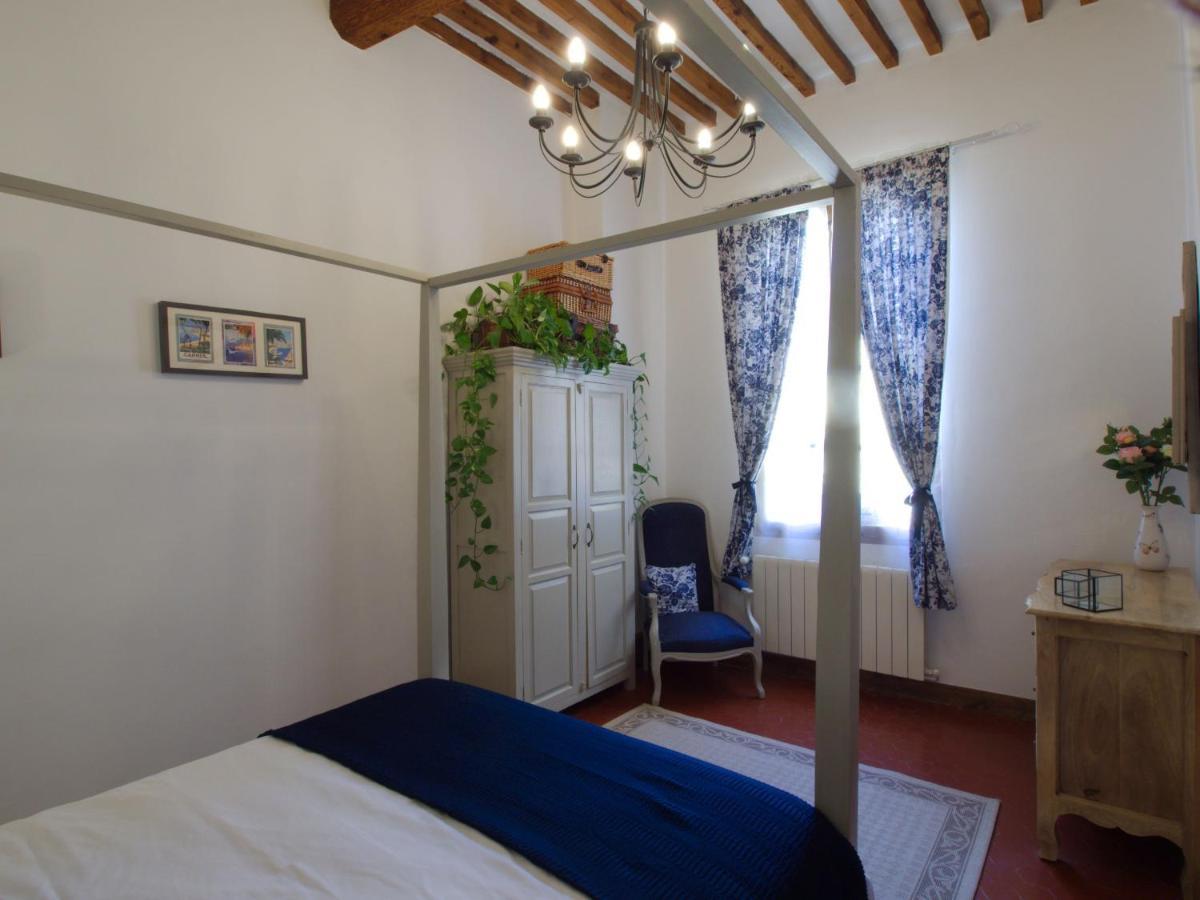 Cent Cinq - Unique Apartments In The Heart Of Apt Dış mekan fotoğraf
