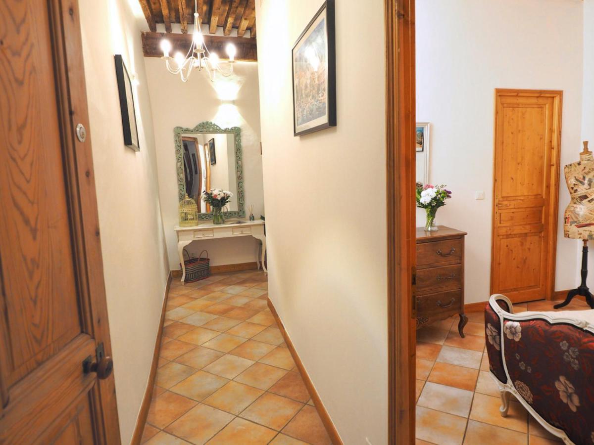 Cent Cinq - Unique Apartments In The Heart Of Apt Dış mekan fotoğraf
